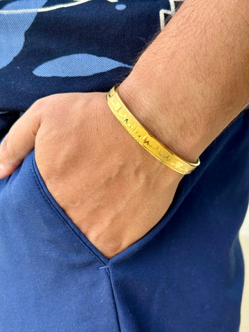 Heartbeat Lifeline Gold-Plated Men's Bracelet
